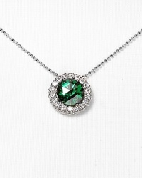 Chrislu's emerald-adorned chain sparkles with staying power. Slip on this classically styled showpiece to add an eye-catching impact to understated cocktail looks.