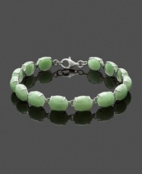 Uniqueness and a pale color palette combine in this beautiful bracelet. Crafted in sterling silver, oval-shaped jade links (8 mm x 10 mm) create a look of timeless elegance. Approximate length: 7-1/2 inches.