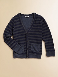 A handsome, striped cardigan with patch pockets in a v-neck silhouette for sophisticated style.V-neckLong sleevesButton-frontPatch pocketsRibbed cuffs and hem75% cotton/25% polyesterMachine washImported Please note: Number of buttons may vary depending on size ordered. 