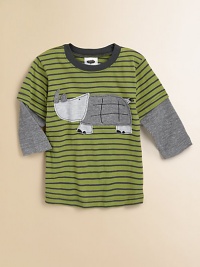 A two-tone rhino, with waffles instead of wrinkles, is just hanging out on the front of a charming striped tee with layered-look waffle sleeves.Contrast ribbed crewneckLong sleeves with a layered waffle textureFront waffle appliquéCottonMachine washImported