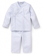 This super cuddly set is perfect for your newborn, offering head-to-toe stripes crafted in the softest cotton.