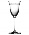 Romance weds modern sensibility in bridal designer Vera Wang's exquisite Grosgrain stemware collection. Echoing the decorative touches that transform a bridal gown, Grosgrain is adorned with a border of textured details. Goblet shown far right.