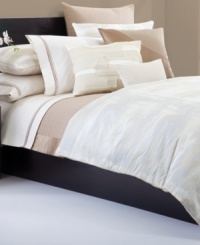 A soothing escape! This Galleria sham from Hugo Boss turns your bed into an oasis of tranquility. 300-thread count cotton sateen fabric provides endless comfort. Zipper closure.