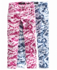 A pair of skinnies in a psychedelic pattern. She'll make a bold fashion statement in these Jessica Simpson tie-dye jeans.