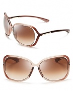 Posh and polished, these Tom Ford oversized sunglasses are the perfect accessory for any fashion insider.