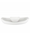 Feature modern elegance on your menu with the Classic Fjord chip and dip from Dansk's collection of serveware and serving dishes. The set serves up glossy white porcelain in fluid shapes that keep tables looking totally fresh.