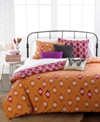 An exotic escape! Give you space a dose of extra flair with this Around the World duvet cover set, featuring an artistic design in vibrant orange hues. Pair with our assortment of decorative pillows.