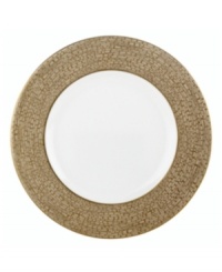 Adorned with delicate beetles and dragonflies, this classically shaped fine china accent plate combines simple elegance with casual style. The gold wing border makes your tabletop shine with elegance while the classic shape and delicate pattern exude style.