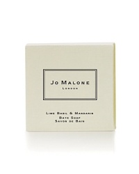 Jo Malone's signature fragrance in the perfect soap. Peppery basil and aromatic white thyme bring an unexpected twist to the scent of limes. Begin afresh.