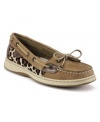 The Sperry Top-Sider Angelfish boat shoes have all the classic quality and details of the preppy chic favorite with the updated appeal of a new finishes and colors.