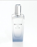 For the first encounter, Cartier creates a moonlight perfume. A perfume which mixes the sparkle of the moon and the softness of flowers. A graceful moment for women. A bouquet of flowers picked in the moonlight. Sparkle: Luminous top notes (pink pepper, juniper berries).Voluptuous: A bunch of white flowers (honeysuckle, wild rose, cyclamen, bindweed, lily of the valley).Softness: Musky and woody base notes.