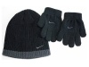 Nike Kids Boy's 4/7 Beanie Hat & Gloves Set (Black)