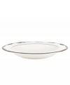 Take a shine to the Trimble Place rim soup bowl. Modern bone china hit by a wave of platinum embodies the unfussy yet undeniable elegance of kate spade.