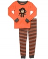 He'll be stepping to the beat of sweet dreams with this fun monkey shirt and striped pant pajamas set from Carter's.