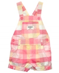 Pretty in plaid. She'll be a down-home cutie in laid-back shortalls from Osh Kosh.