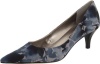 Bandolino Women's Berry Pump