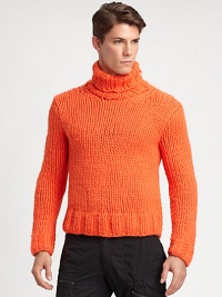 Crafted from a luxurious merino wool blend, this chunky turtleneck sweater provides sumptuously soft protection against chilly weather.Turtleneck50% merino wool/50% alpacaDry cleanImported