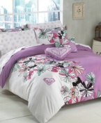 Love sand? Love surf? You'll love Roxy! Love Roxy bedding blooms with chic floral illustrations on a bold purple-and-white background for a look that will delight surfer girls from coast to coast. Reverses to solid purple.