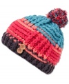 She can commute in cute style in this multicolor beanie from Roxy, perfect for her on-the-go outfits.