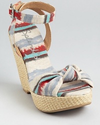 Splendid Wedges - Lustful Raffia