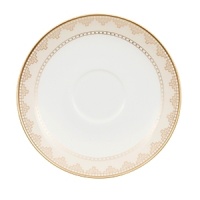 The Samarkand bone china collection by Villeroy & Boch combines stylish, exotic elements with timeless elegance. Precious golden bands and chains decorate this pure white bone china pattern. Warm ivory tones add a harmonious touch. Mix and match with coordinating Mosaic-designed pieces for a look that is truly your own.