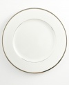 Pure refinement simply stated, the Mikasa Cameo Platinum dinnerware and dishes collection is shear elegance in classic form. Dazzling white china is delicately embellished with platinum band detailing. The understated style of this platter works as well with other patterns as it does with the coordinating collection.