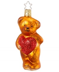 Show your love! This mouth-blown, hand-painted Inge-Glas ornament captures the spirit of having a big heart.