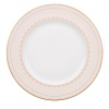 The Samarkand bone china collection by Villeroy & Boch combines stylish, exotic elements with timeless elegance. Precious golden bands and chains decorate this pure white bone china pattern. Warm ivory tones add a harmonious touch. Mix and match with coordinating Mosaic-designed pieces for a look that is truly your own.