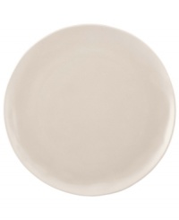 Find stylish versatility in the organic shape and matte-glazed finish of the Casual Luxe dinner plate from Donna Karan by Lenox. Durable stoneware in a soft pearl hue is an ideal host for everyday meals and a natural go-to for entertaining.