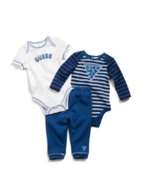 GUESS 2 Bodysuits & Pants Set, BLUE (6/9M)