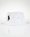 Crafted from a soft cotton blend and accented with Ralph Lauren's iconic pony, this classic bucket hat pays stylish homage to warmer days.