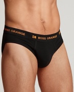 Two pack flex cotton midi briefs, comfort modern fit. Logo on elastic waist band.