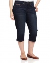 Levi's Women's 512 Plus-Size Capris Slim Fit Jean