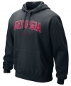 Keep warm as you root for the Georgia Bulldogs in this hoodie by Nike.