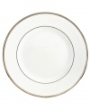 From designer kate spade comes this clean, classic and glistening dinnerware collection. Featuring lustrous gold, platinum and black rim accents on fine white bone china, Sonora Knot is a fresh take on traditional finery, perfect for any occasion.