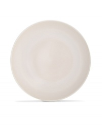 With clean lines in shades of white, Kealia dinner plates dish out casual fare with modern elegance, plus all the convenience of dishwasher- and microwave-safe stoneware. From Noritake's collection of white dinnerware.