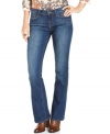 In a bootcut leg and medium wash, these Lucky Brand Jeans Sofia jeans are perfect as your season-less denim staple!