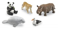 Learning Resources Jumbo Endangered Animals