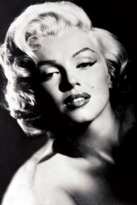 Marilyn Monroe (Glamour Photo) Movie Poster Print - 24 X 36