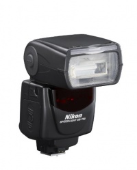 Nikon SB-700 AF Speedlight Flash for Nikon Digital SLR Cameras