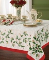 Start a new Christmas tradition with the Holiday napkin from Lenox. A lavish holly motif embellished with gold leaves and bright red trim captivates everyone around your table. Use with Holiday dinnerware to create an exceptionally festive setting.