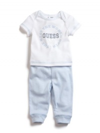 GUESS Kids Boys Tee Shirt & Pants Set with Hat, WHITE (3/6M)