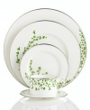 An instant classic from kate spade new york, this Gardner Street Green lidded sugar bowl exudes contemporary elegance. Green stems of foliage flourish on fine white bone china, creating a stylized two-tone floral motif to freshen up your table.