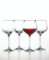 This set of all-occasion Premium Merlot wine glasses from The Cellar glassware hosts your favorite reds in chic simplicity, featuring clear glass with elegantly tapered stems.