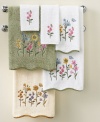 Avanti Premier Country Floral Bath Towel, Ivory