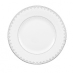 White Lace bone china is characterized by its diverse series of borders all rendered in precious platinum. The classic combination of platinum and white radiates on the table. A truly classic look.