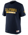 Be a part of the wave-help keep team spirit up with this California Golden Bears NCAA basketball t-shirt from Nike.