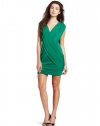 BCBGMAXAZRIA Women's Alondra V-Neck Gathered Dress, Ultra Green, Medium