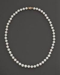 Gleaming freshwater pearls in a classic strand, finished with a yellow gold clasp.