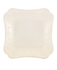 With fanciful beading and a feminine edge, Lenox French Perle square plates are a great addition to your white dinnerware and have an irresistibly old-fashioned sensibility. Hard-wearing stoneware is dishwasher safe and, in a soft white hue with antiqued trim, a graceful addition to every meal.